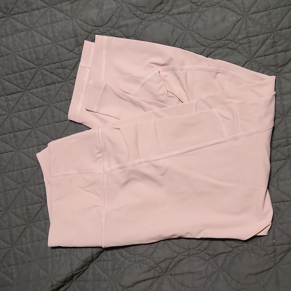 Victoria's Secret capri leggings size large